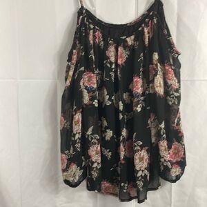 Meraki black & pink floral blouse. Size: Large